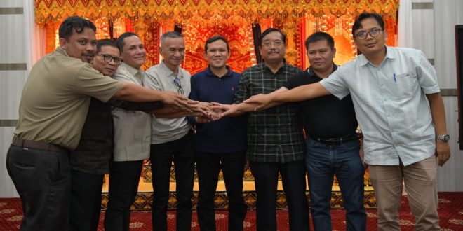 Wagub Aceh Fadhlullah Mediasi Persilisihan APBK, Pemkab dan DPRK Aceh Singkil Capai Kesepakatan