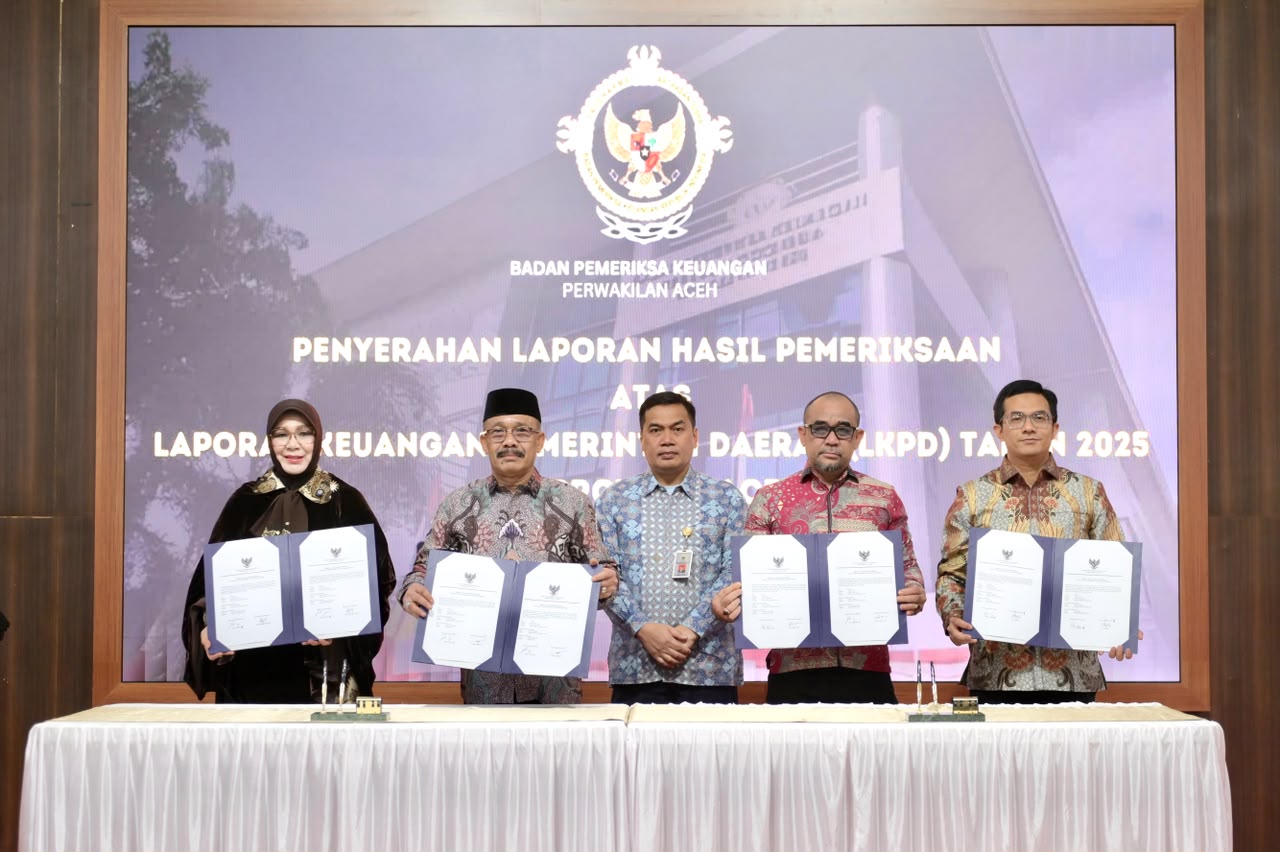 Wali Kota dan Ketua DPRK Terima WTP, yang ke-18 Kali Berturut-turut Dari BPK RI