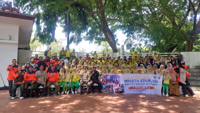 BPBD Banda Aceh Perkuat Edukasi Kebencanaan kepada Siswa SD IT Daarul Quran Al Aziziyah